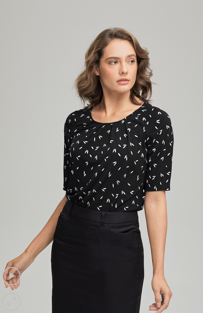 Womens Petal Print Knit Top